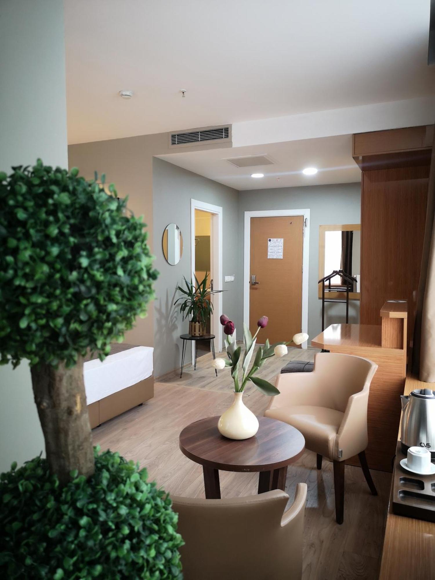 Grand Park Hotel Istanbul City Center Bed And Breakfast Экстерьер фото