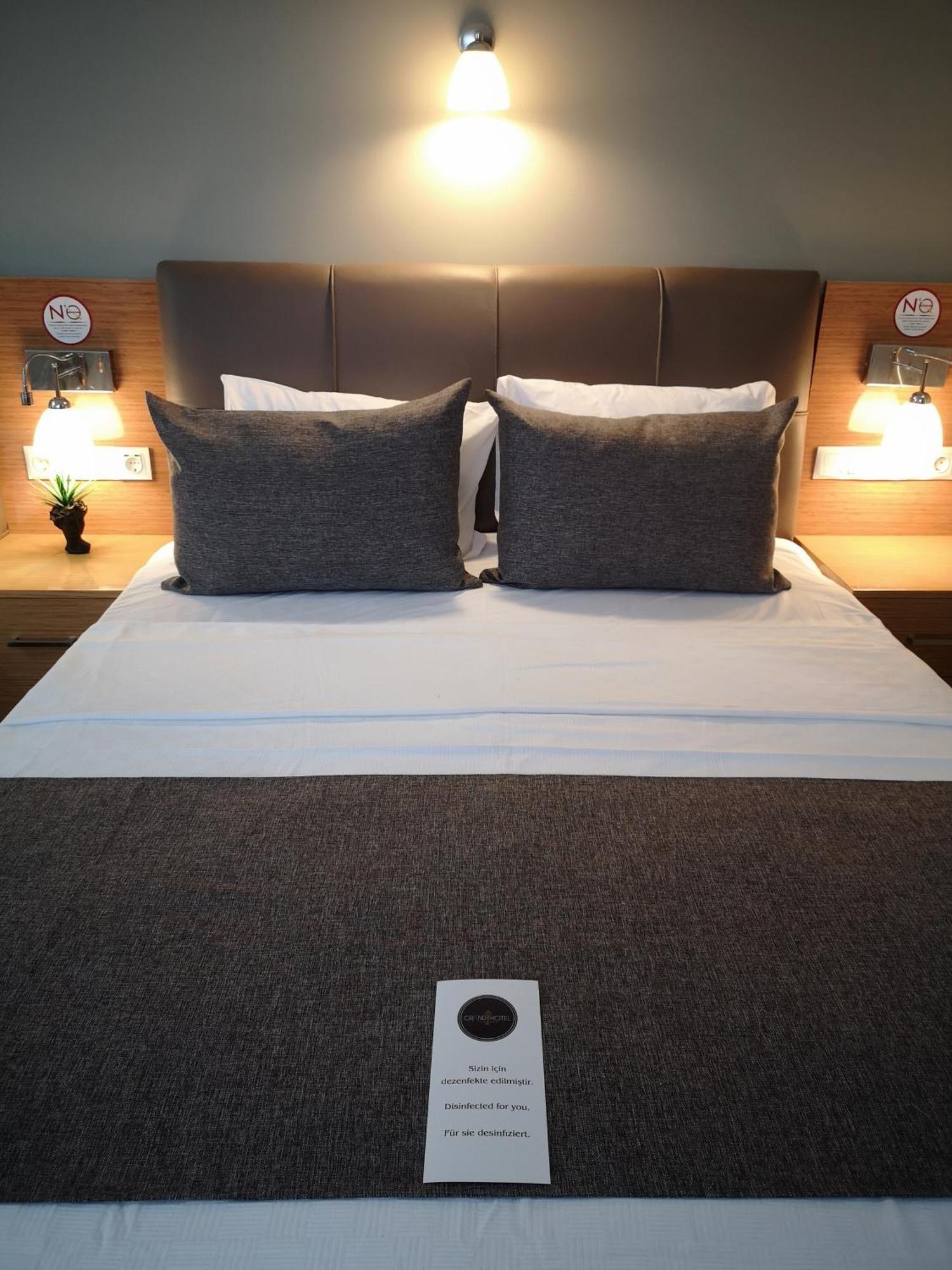 Grand Park Hotel Istanbul City Center Bed And Breakfast Экстерьер фото